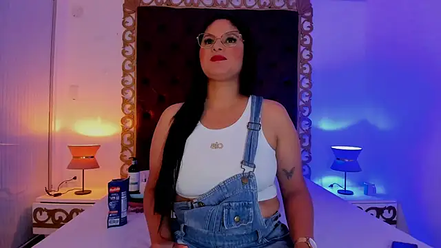 AlinaMilf online show from February 2026 07:46:02 PM