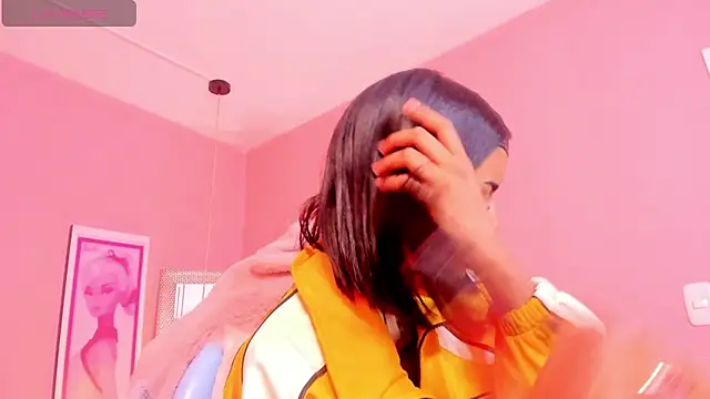 Milu carbajal x online show from March 2026 01:01:04 PM