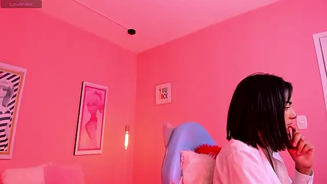 Milu carbajal x online show from February 2026 04:24:02 AM