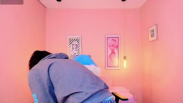 Milu carbajal x online show from February 2026 12:37:01 PM