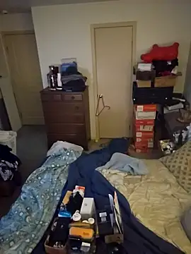 Snapshot of cubhunterpdx chatting on November 2025 08:57:01 PM cubhunterpdx online show from November 2025 08:57:01 PM