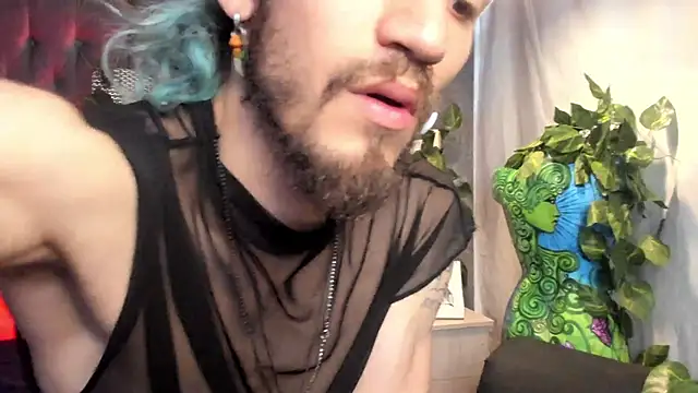 Snapshot of AngelDamianArt chatting on November 2025 08:53:02 PM AngelDamianArt online show from November 2025 08:53:02 PM