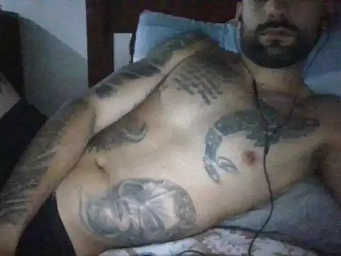 Snapshot of loveSquirtme chatting on November 2025 04:05:01 AM loveSquirtme online show from November 2025 04:05:01 AM