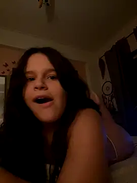 Snapshot of AngelSin04 chatting on November 2025 08:24:01 PM AngelSin04 online show from November 2025 08:24:01 PM