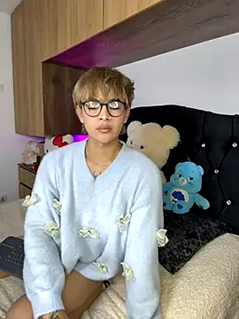 sweettfoxx online show from November 2025 05:29:02 AM