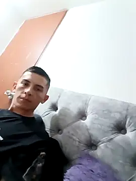 Snapshot of Allyson_Lust chatting on November 2025 02:16:01 AM Allyson Lust online show from November 2025 02:16:01 AM