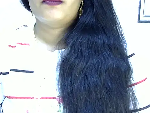Muskan Jha online show from May 2026 01:47:01 PM
