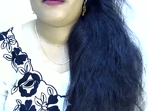 Muskan Jha online show from May 2026 02:31:01 PM