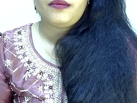 Muskan Jha online show from May 2026 02:43:01 PM