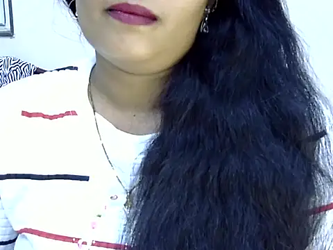 Muskan Jha online show from April 2026 02:43:01 PM