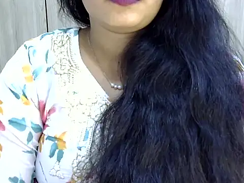 Muskan Jha online show from April 2026 01:51:01 PM