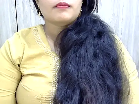 Muskan Jha online show from March 2026 01:23:02 PM