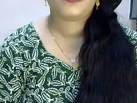 Snapshot of Muskan_Jha chatting on June 2026 08:04:02 AM Muskan Jha online show from June 2026 08:04:02 AM
