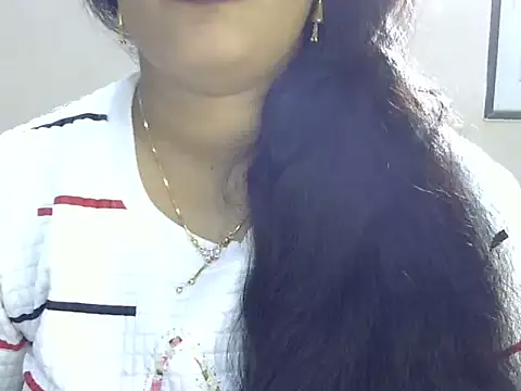 Muskan Jha online show from May 2026 01:45:01 AM