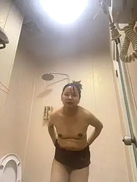 yiyi0316 online show from November 2025 12:48:02 PM