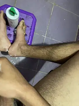 yassssst online show from January 2026 01:25:02 PM