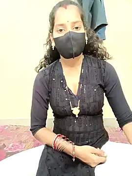 Desi Hot Queen online show from December 2025 03:03:02 PM