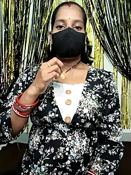 Desi Hot Queen online show from February 2026 05:29:02 AM