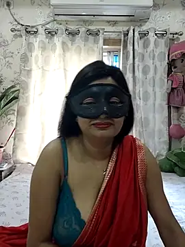 Cute-richa1 online show from April 2026 05:09:01 AM