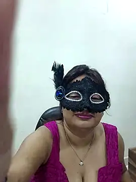 Cute-richa1 online show from March 2026 05:08:02 PM