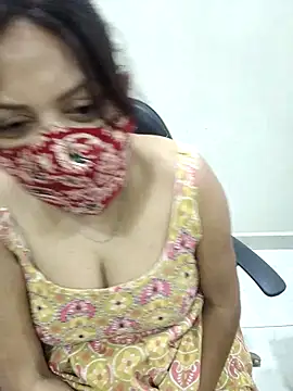 Cute-richa1 online show from December 2025 10:59:01 PM