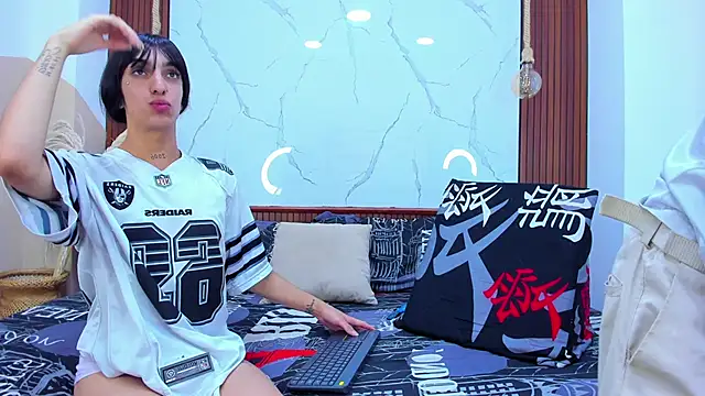 Loversinfire2 online show from February 2026 03:46:02 PM