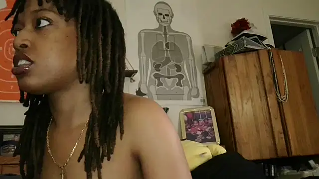 stellakobra online show from December 2025 04:11:01 PM