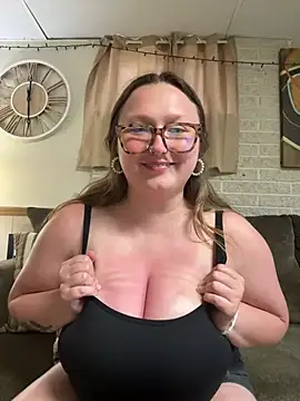Snapshot of sammi_b12 chatting on June 2026 03:20:02 PM sammi b12 online show from June 2026 03:20:02 PM