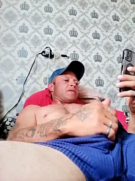 patraick online show from December 2025 06:13:01 PM