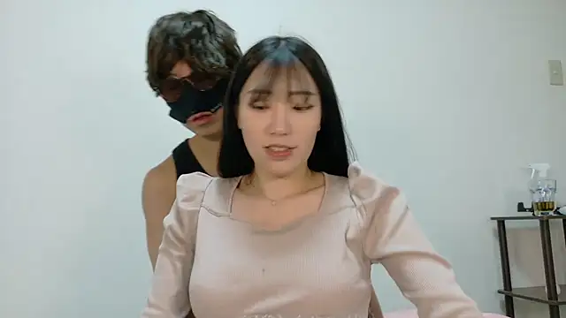 Asuka 2525 online show from December 2025 01:49:02 PM