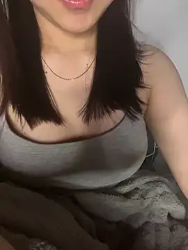 Lousii online show from January 2026 06:22:01 PM