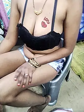 sexysushma1992 online show from December 2025 04:44:02 AM