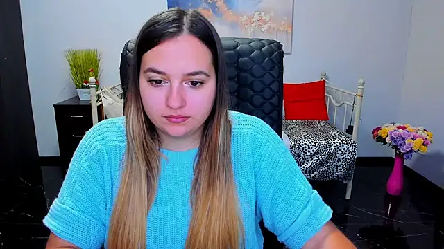 Snapshot of Maria_Bond chatting on November 2025 06:36:02 AM Maria Bond online show from November 2025 06:36:02 AM