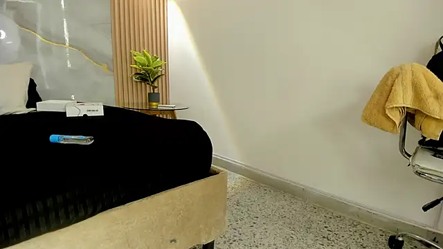 Debora blaze online show from November 2025 01:33:02 PM