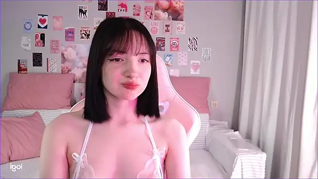 Lexi Bottom online show from April 2026 01:44:02 AM