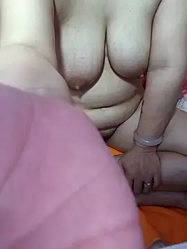 yang-aa online show from February 2026 01:38:01 AM