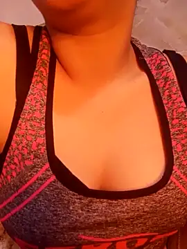 Chahrazadd online show from December 2025 06:43:02 PM