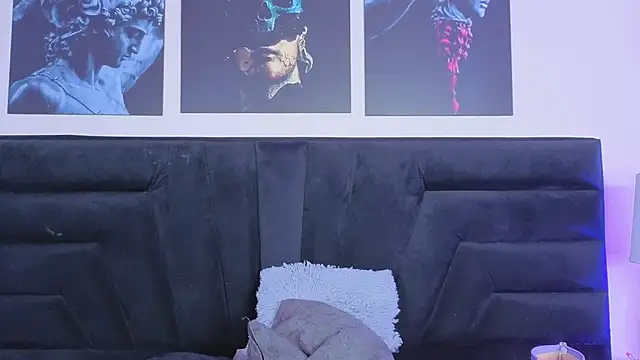 LiilithStonne online show from February 2026 01:30:01 PM