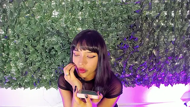 LiilithStonne online show from March 2026 01:51:01 AM