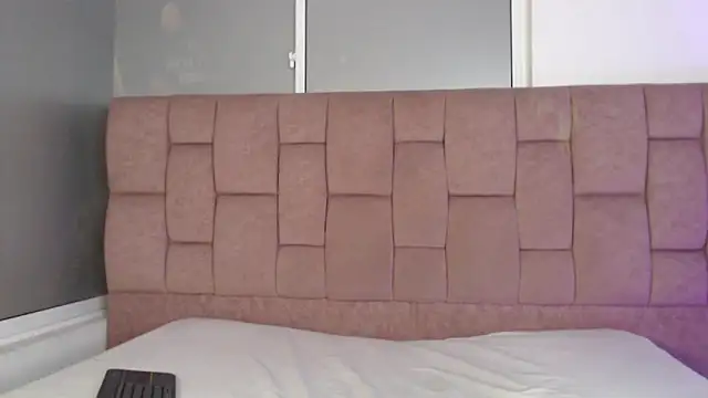 LiilithStonne online show from February 2026 01:11:02 PM