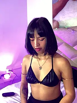 Snapshot of LiilithStonne chatting on January 2026 01:15:02 PM LiilithStonne online show from January 2026 01:15:02 PM