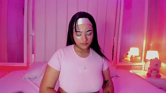 Kendall curves online show from April 2026 12:06:02 AM