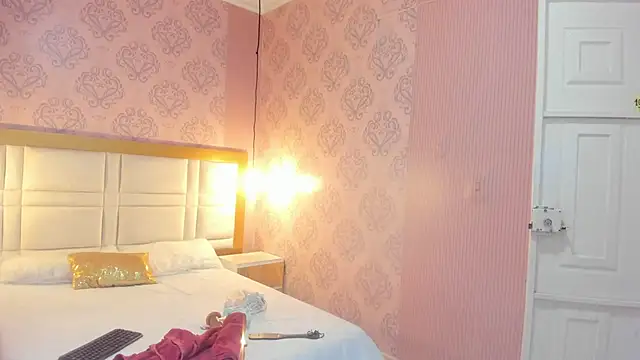 Kendall curves online show from March 2026 04:08:02 AM