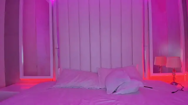 Kendall curves online show from March 2026 10:54:02 PM