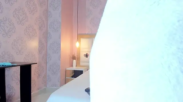 Kendall curves online show from February 2026 03:07:02 AM