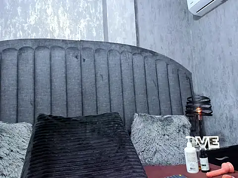 Kleerth Miller online show from March 2026 01:33:02 PM