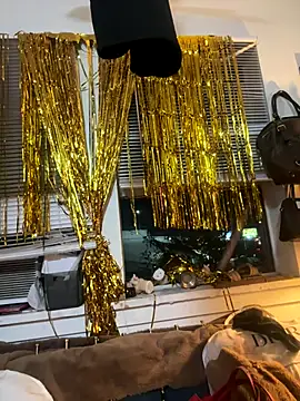 Motherbigbus online show from January 2026 07:25:01 AM