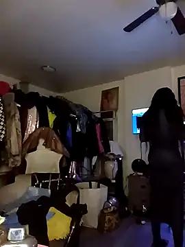 Motherbigbus online show from February 2026 12:48:01 PM