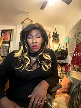 Motherbigbus online show from December 2025 12:55:01 PM