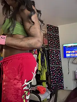 Motherbigbus online show from February 2026 01:50:01 AM